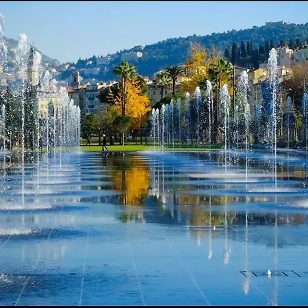 Appartement Atypique Calme, Quartier Vip, 50m Nice