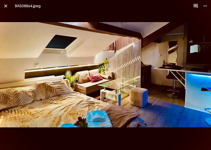 Atypique Calme, Quartier Vip, 50m Apartmán Nice