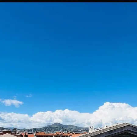 Atypique Calme, Quartier Vip, 50m Appartement *