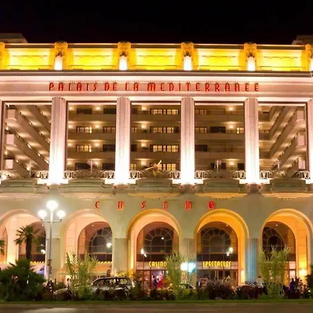 Atypique Calme, Quartier Vip, 50m 아파트 니스